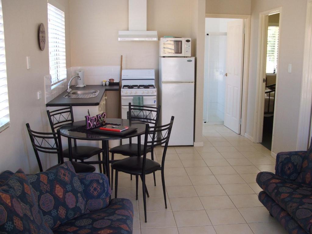 Harbourside Motel Albany Room photo